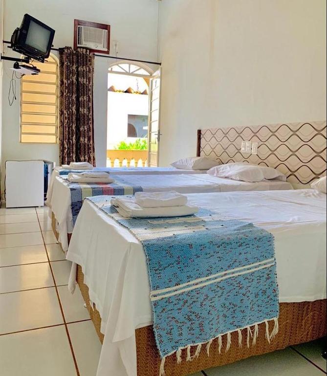Canoas hotel room 2